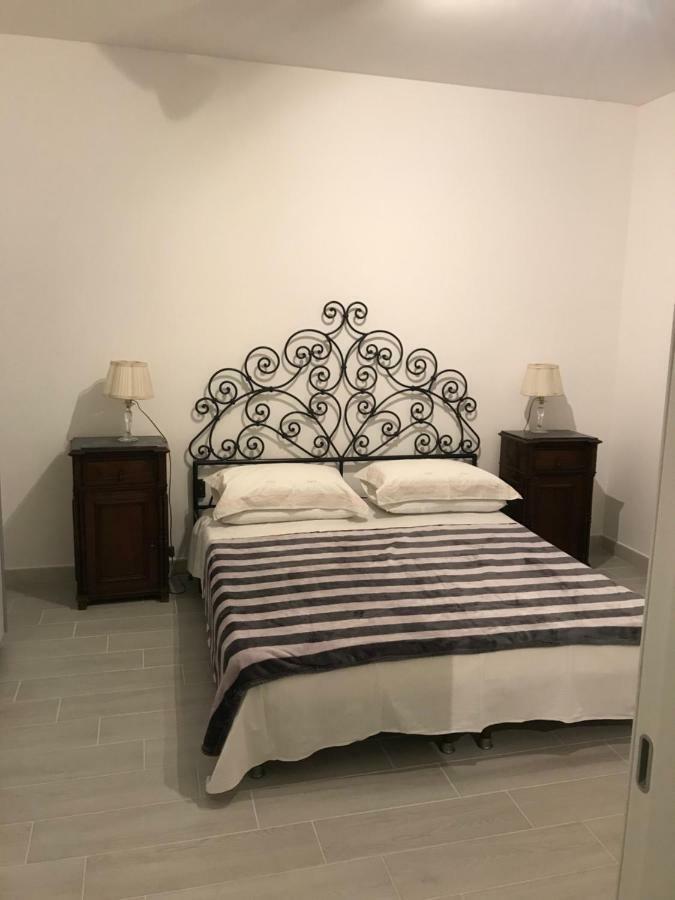 Bari Lory'S Home Luaran gambar